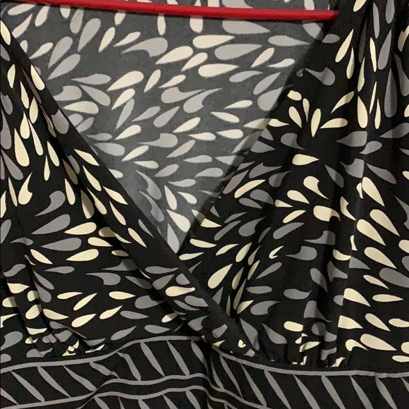 nice fitting top - Picture 5 of 5